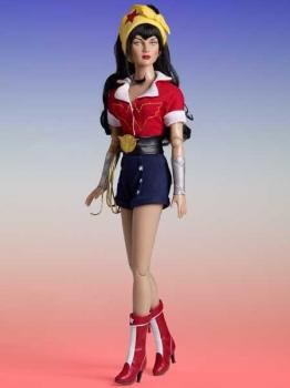 Tonner - DC Stars Collection - Bombshell WONDER WOMAN - Doll